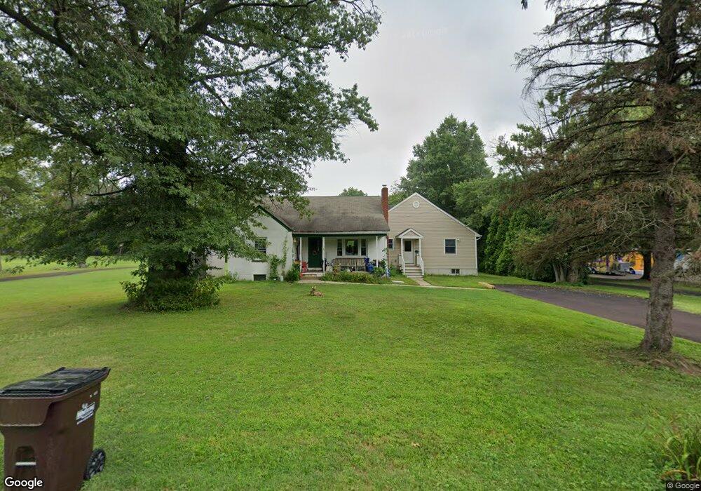 2444 W Walnut St, Colmar, PA 18915 - photo 1