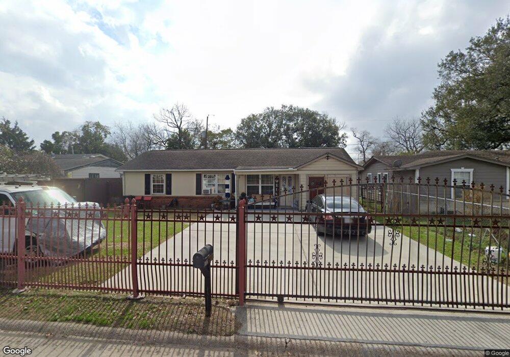 3016 Durwood St, Houston, TX 77093 - photo 1