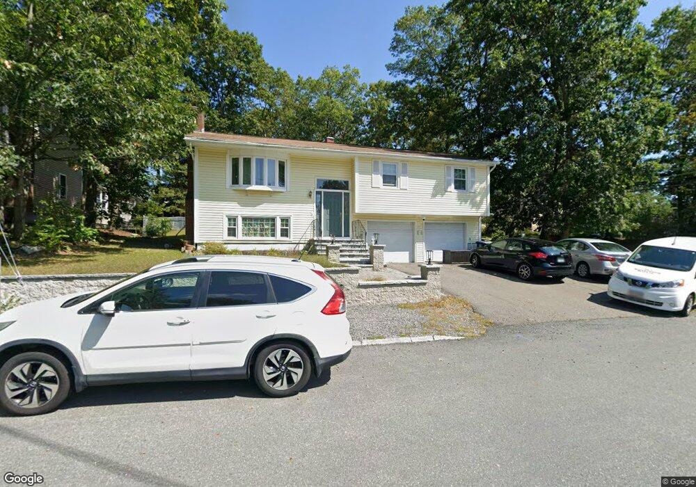 1 Doncaster Dr, Nashua, NH 03062 - photo 1