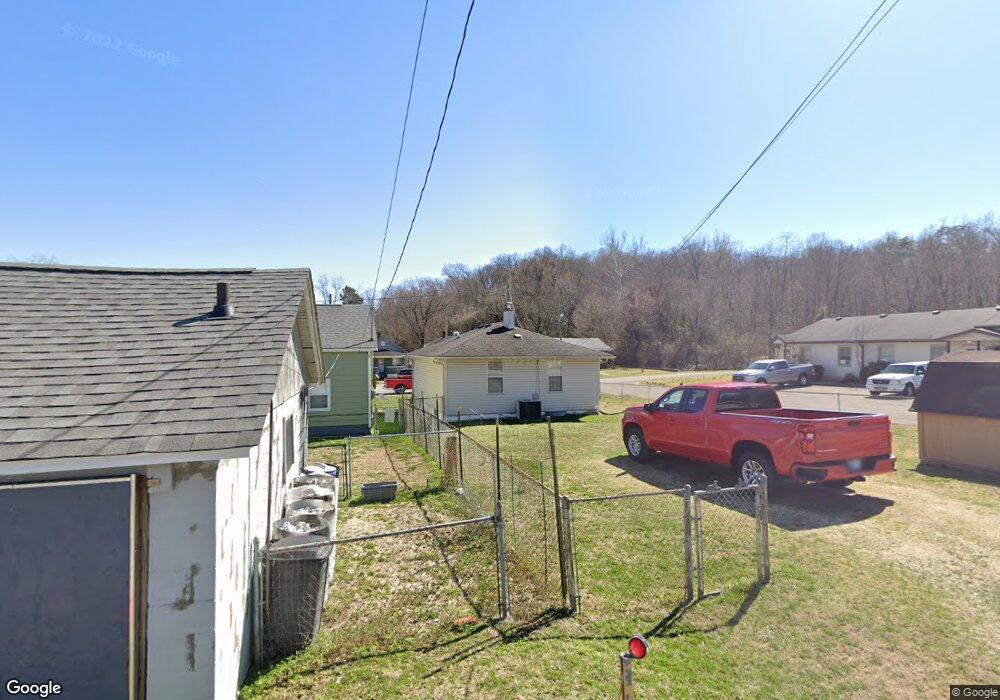 908 Cedar St, New Albany, IN 47150 - photo 1