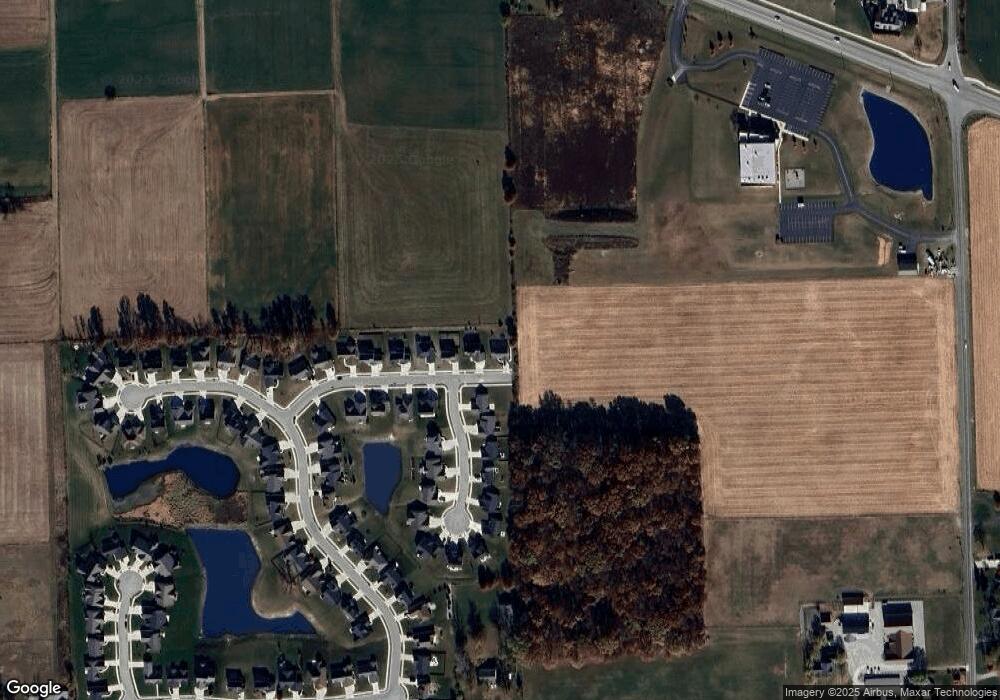 12495 Hackamore Dr, Grabill, IN 46741 - photo 1