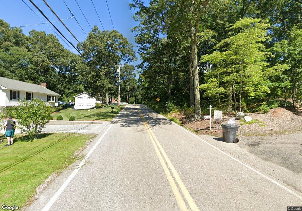 19 Bellingham Rd, Blackstone, MA 01504 - photo 1