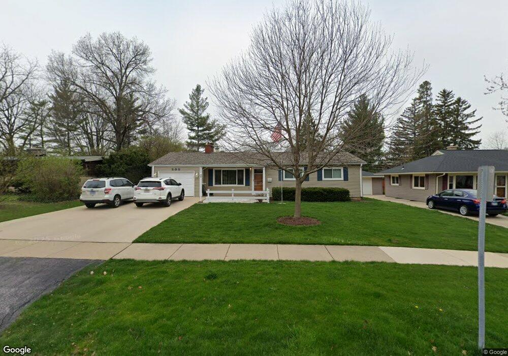 233 S Randall Rd, Aurora, IL 60506 - photo 1