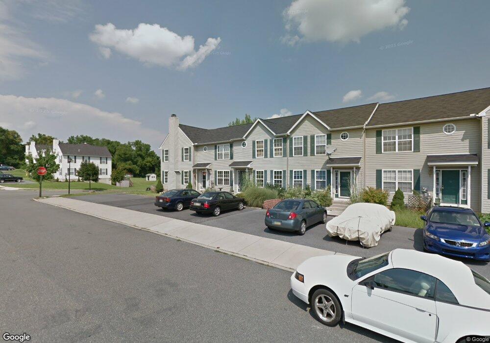 603 Abbe Ct, Freemansburg, PA 18017 - photo 1