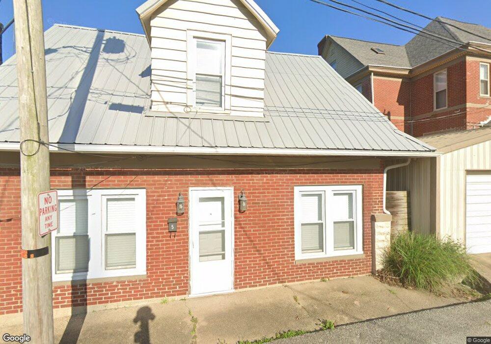 5 SE 6th St, Washington, IN 47501 - photo 1