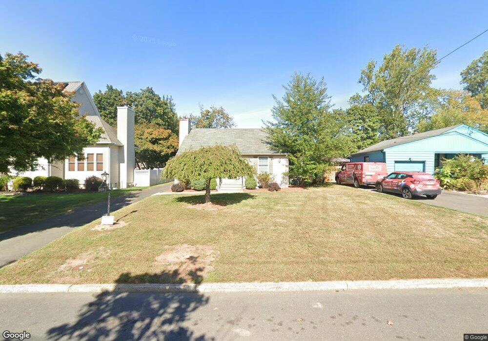 708 Denninger Rd, North Plainfield, NJ 07063 - photo 1