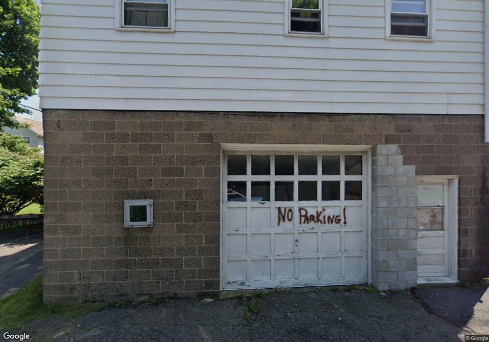 685 Lafayette Ct, Hazleton, PA 18201 - photo 1