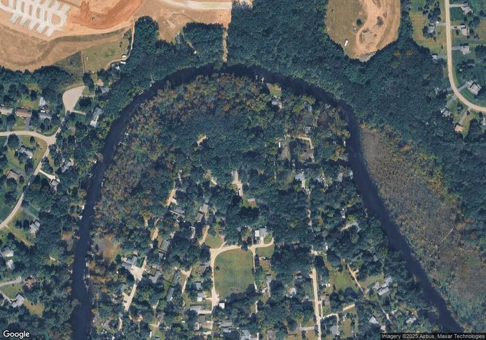 6541 Woodland Rd, Whitmore Lake, MI 48189 - photo 1