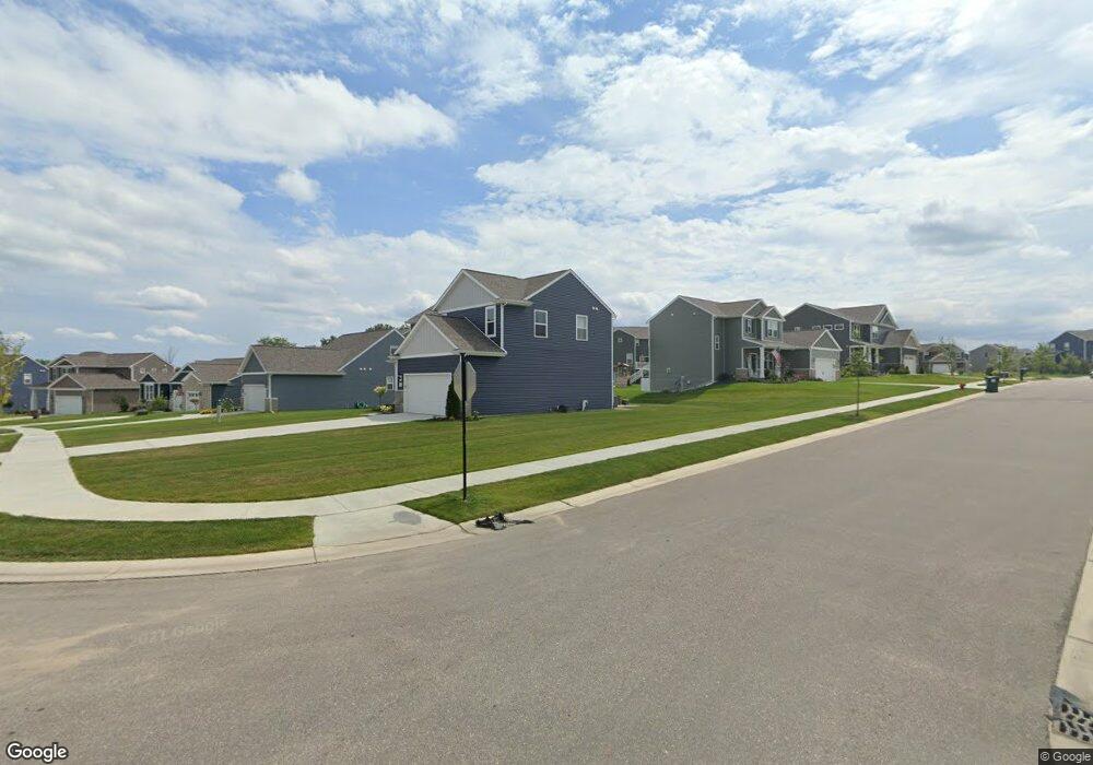 2756 Bogues View Dr, Howell, MI 48843 - photo 1