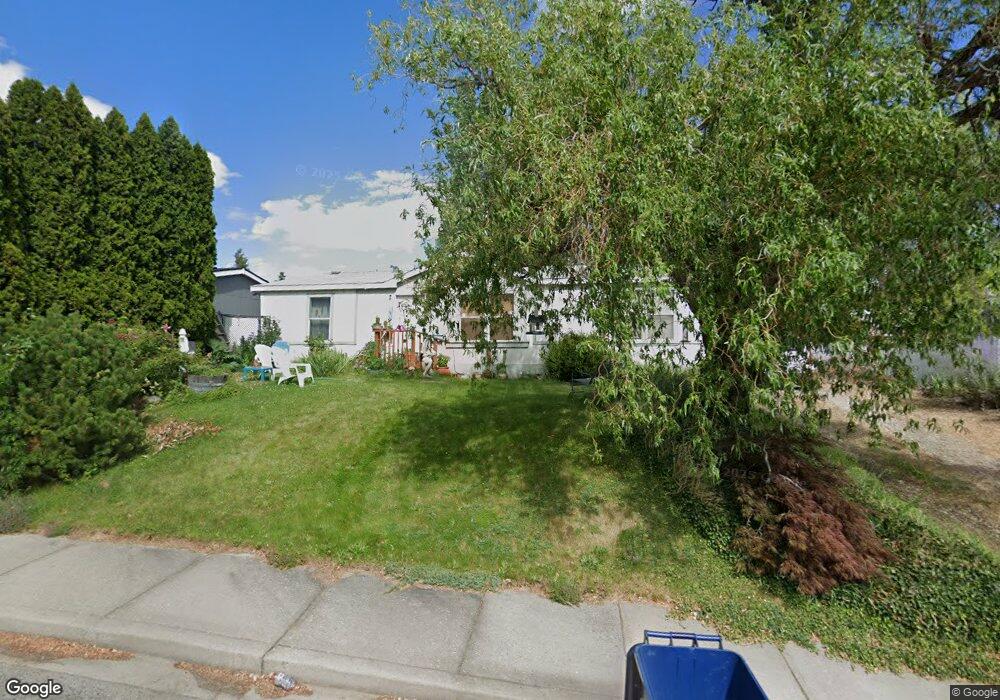 852 N Garden Plaza, East Wenatchee, WA 98802 - photo 1