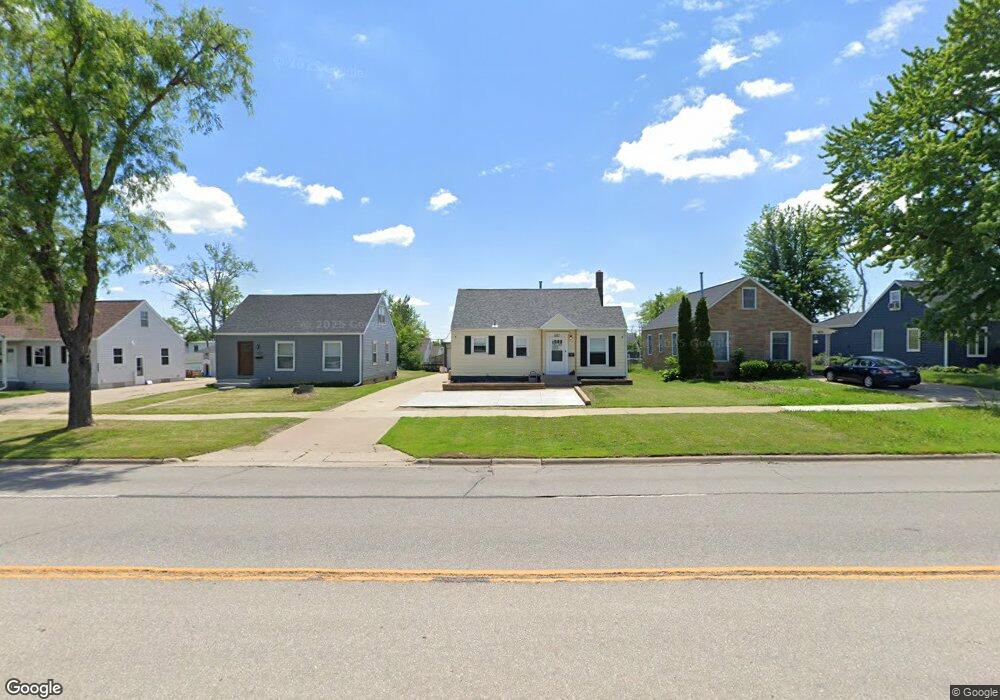 1827 Williams Blvd SW, Cedar Rapids, IA 52404 - photo 1