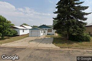 314 S 2nd St, Glen Ullin, ND 58631