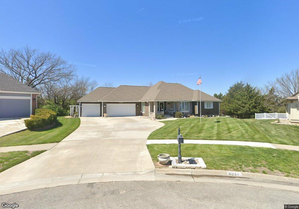 6124 SW 39th Cir, Topeka, KS 66610 - photo 1