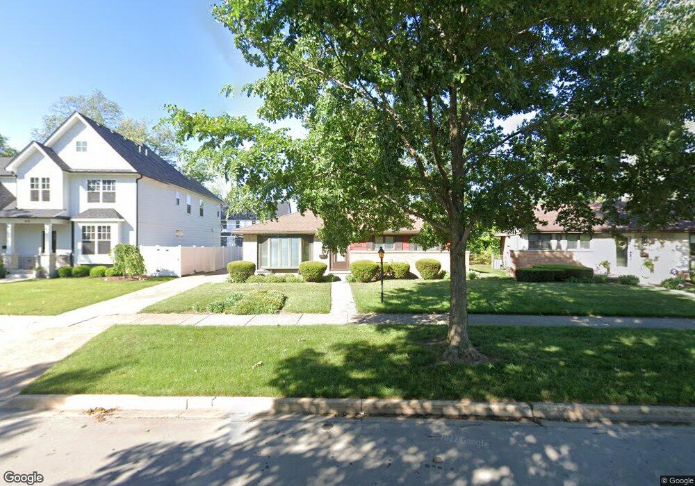 411 N Highview Ave, Elmhurst, IL 60126 - photo 1