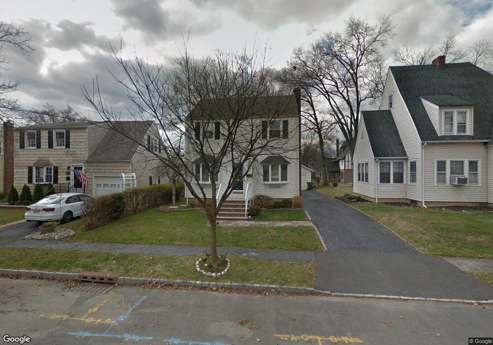 230 Katherine St, Scotch Plains, NJ 07076 - photo 1