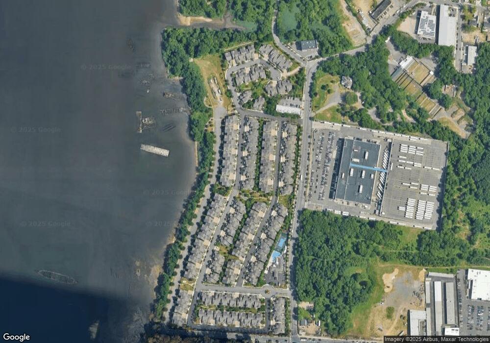 69 Pilot Ln, Staten Island, NY 10309 - photo 1