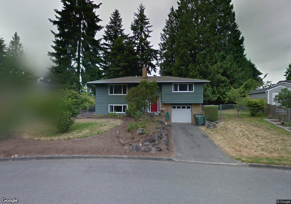 9215 215th St SW, Edmonds, WA 98020 - photo 1