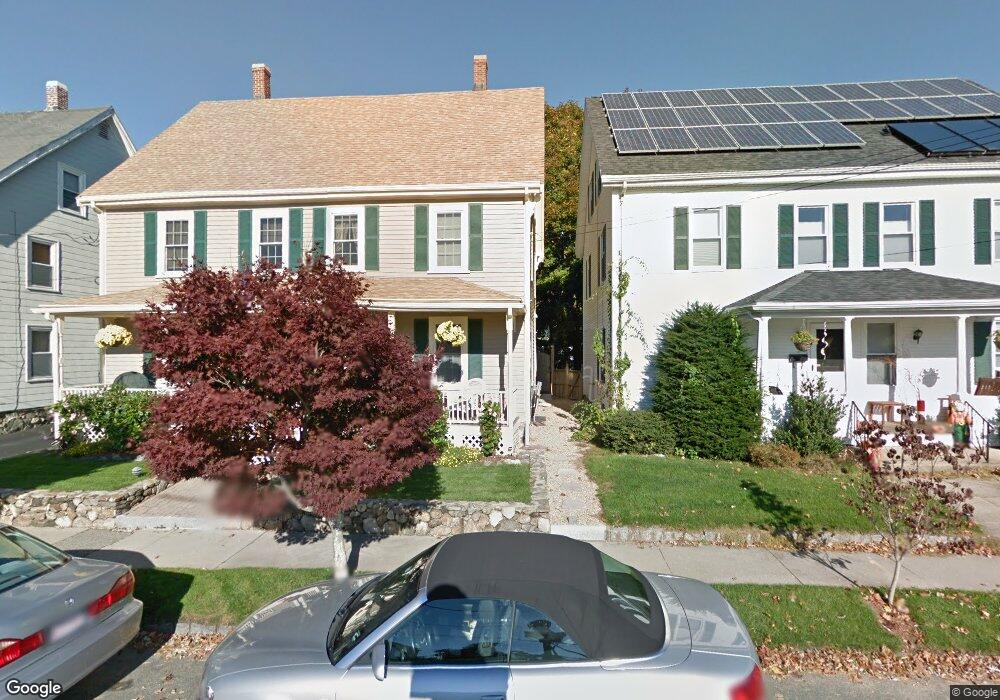 9 Arthur St unit 11, Winchester, MA 01890 - photo 1
