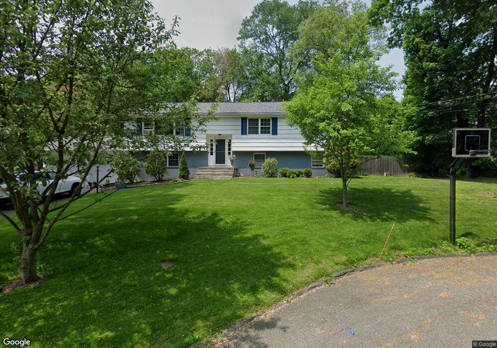 83 Palisade Ave, Trumbull, CT 06611 - photo 1