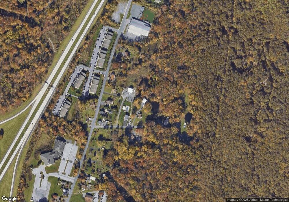 1011 Summit Rd, Temple, PA 19560 - photo 1