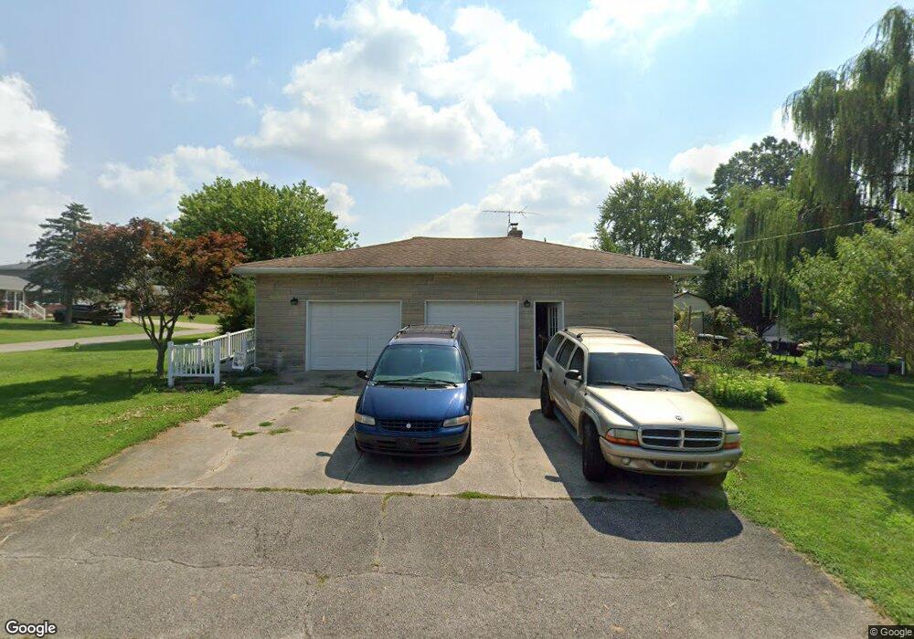 821 W 10th St, Greensburg, IN 47240 - photo 1