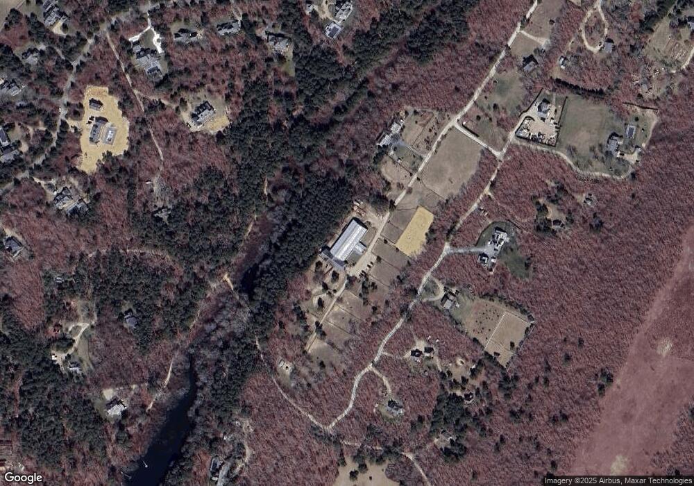 85 Red Pony Rd, Vineyard Haven, MA 02568 - photo 1