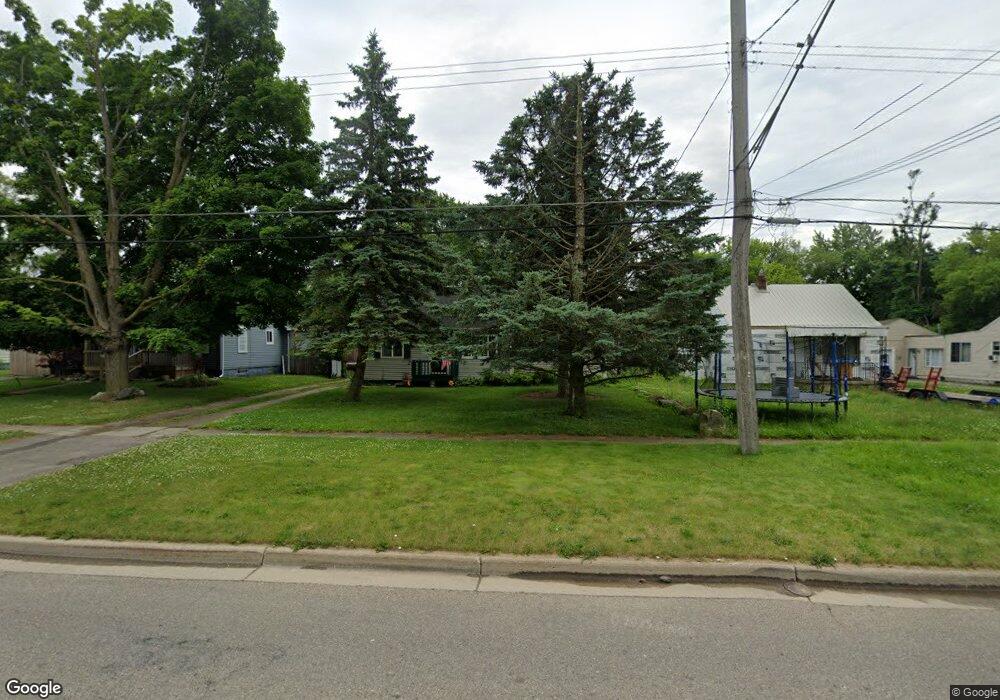 3232 Leith St, Flint, MI 48506 - photo 1