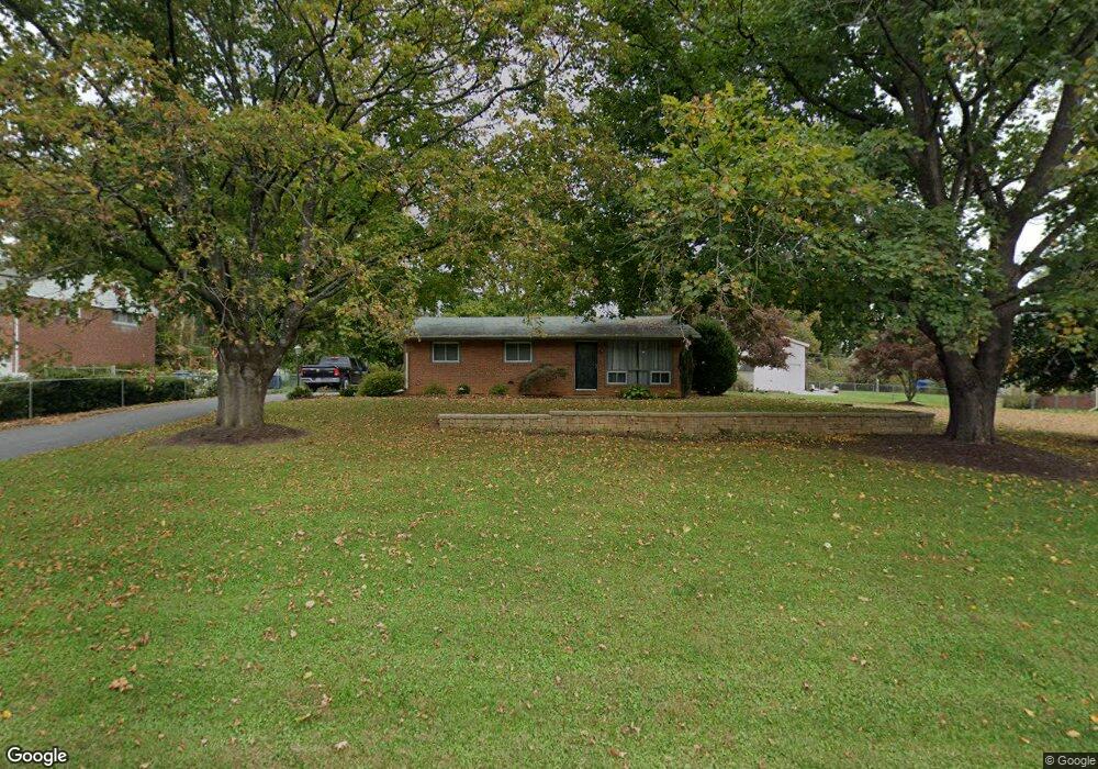 6521 Carroll Highlands Rd, Sykesville, MD 21784 - photo 1