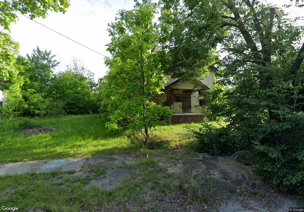 257 E Holbrook Ave, Flint, MI 48505 - photo 1