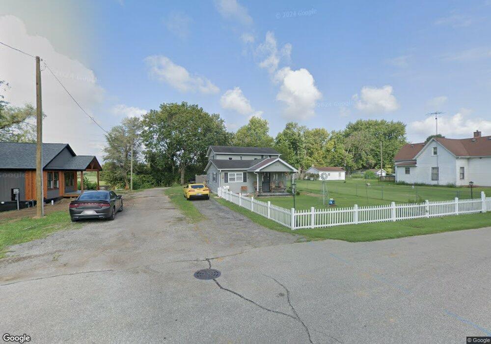 252 S Beatty St, Columbus, IN 47201 - photo 1