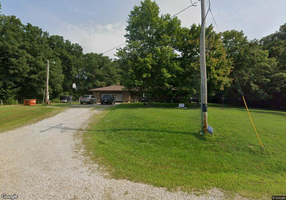 9720 E 1025th Ave, Effingham, IL 62401 - photo 1