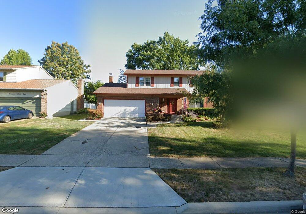 1766 Balsamridge Rd, Columbus, OH 43229 - photo 1