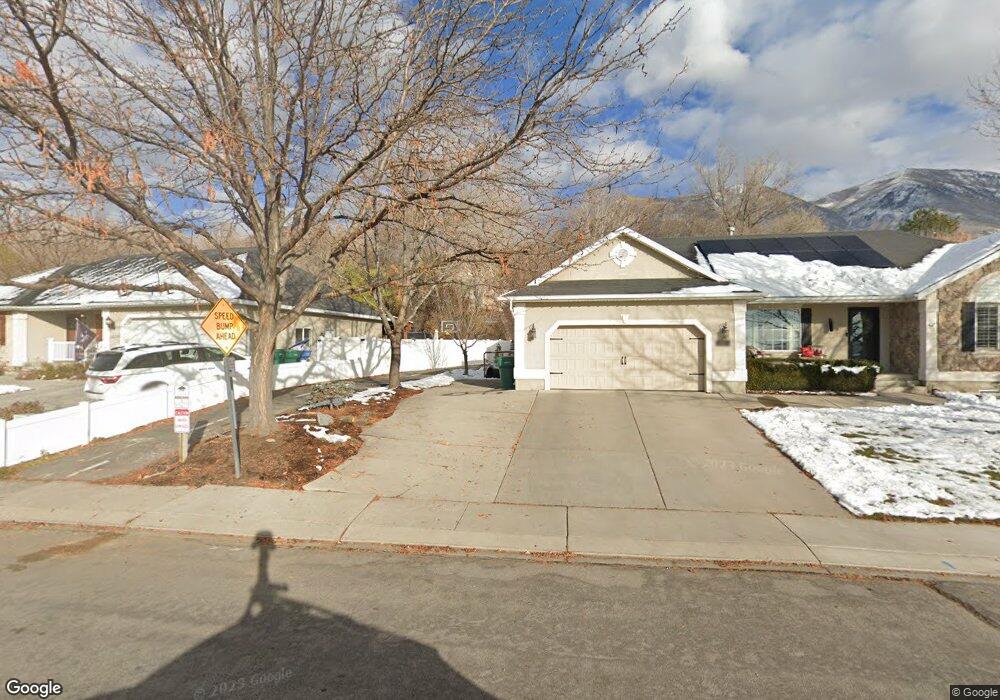 10244 N Forest Creek Dr, Cedar Hills, UT 84062 - photo 1