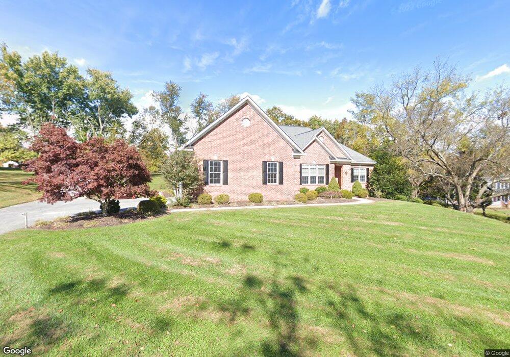 5720 Meyerfield Ct, Sykesville, MD 21784 - photo 1