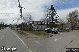 27 Elm St, Hartland, ME 04943