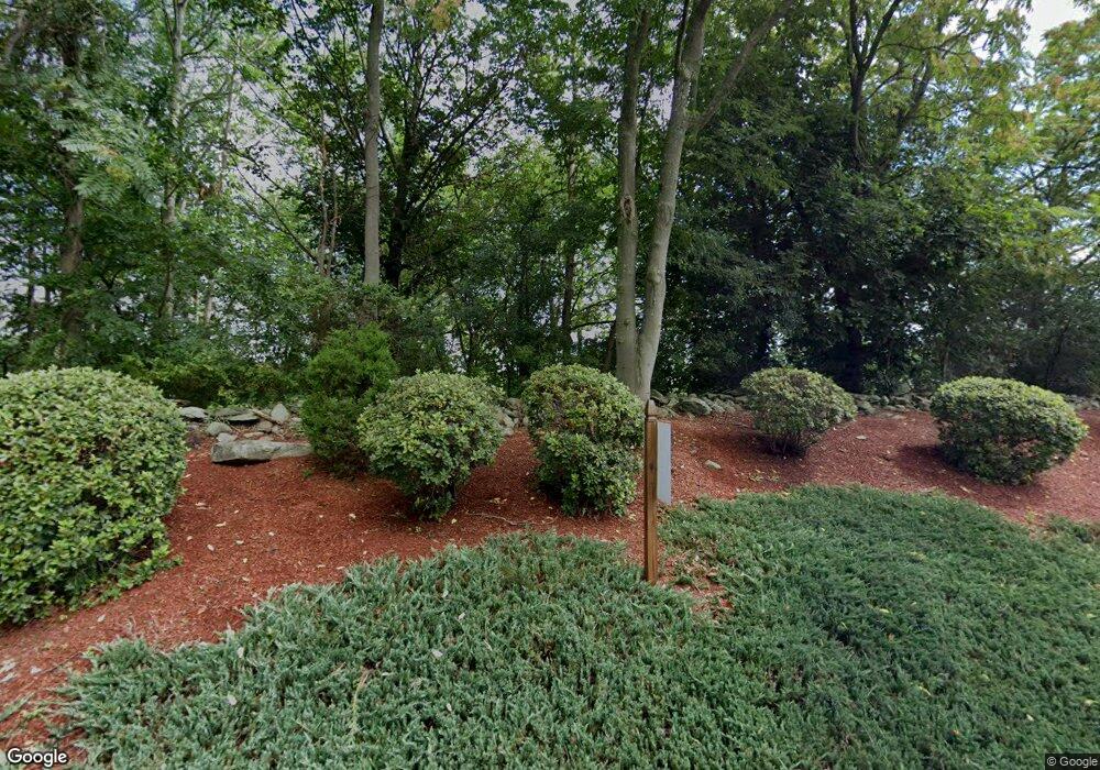 1072 Washington Green, New Windsor, NY 12553 - photo 1