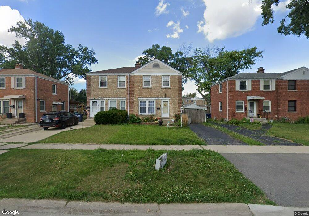 1818 Sycamore St, Des Plaines, IL 60018 - photo 1