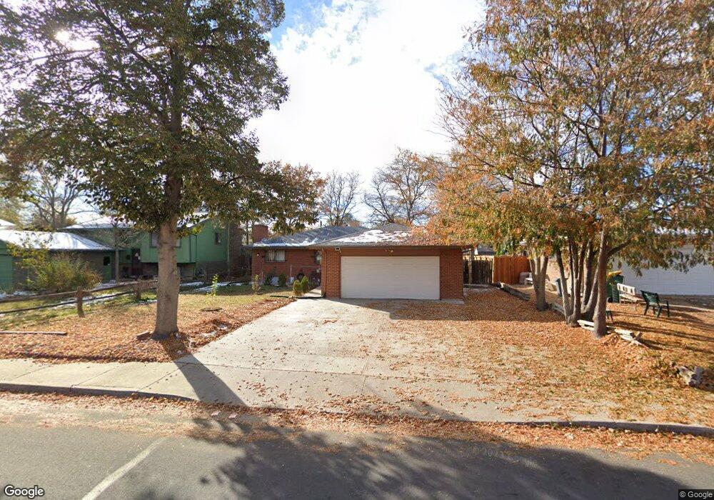 2077 Kingston St, Aurora, CO 80010 - photo 1