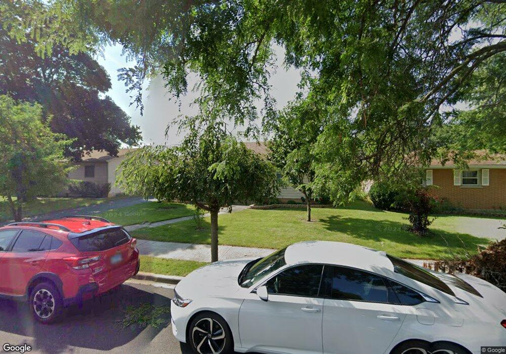 2725 W Grove Ave unit 4, Waukegan, IL 60085 - photo 1