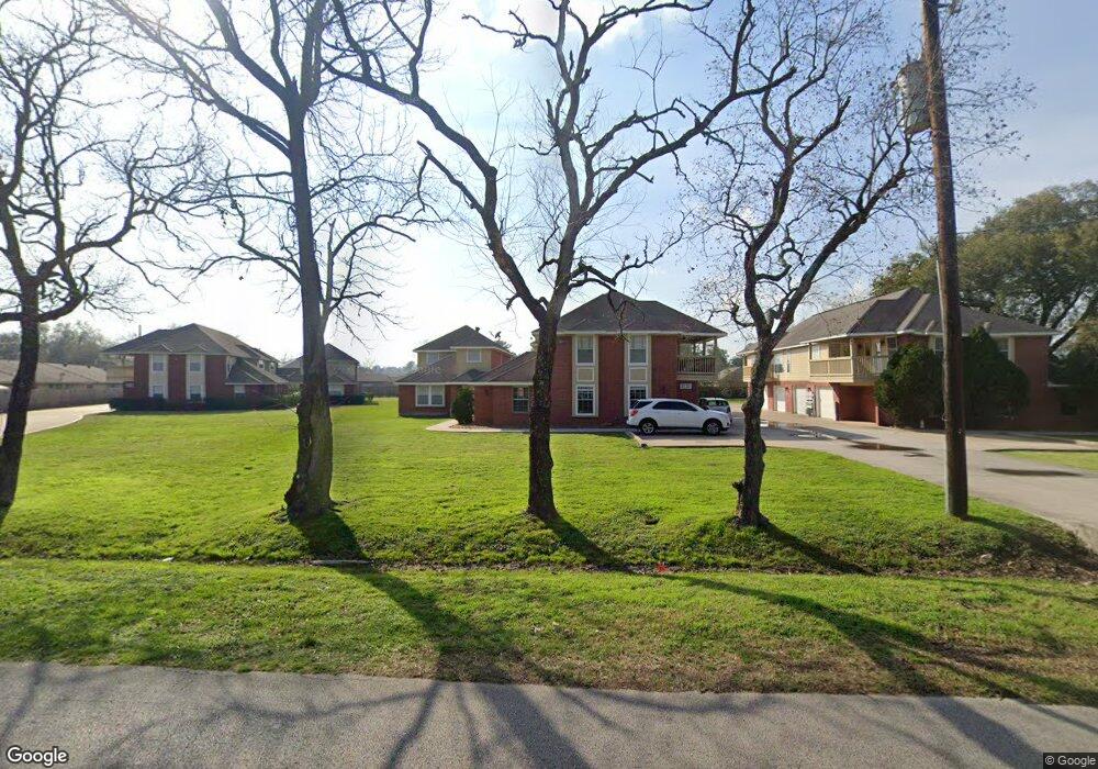 1153 Lovett St unit 4, Tomball, TX 77375 - photo 1