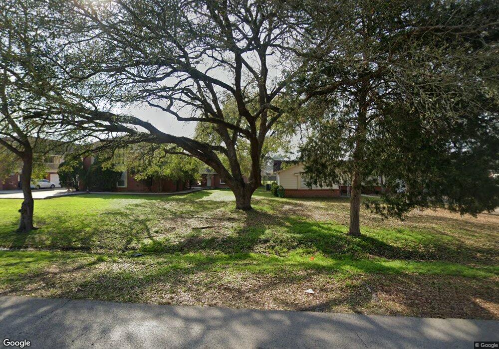1165 Lovett St unit 4, Tomball, TX 77375 - photo 1