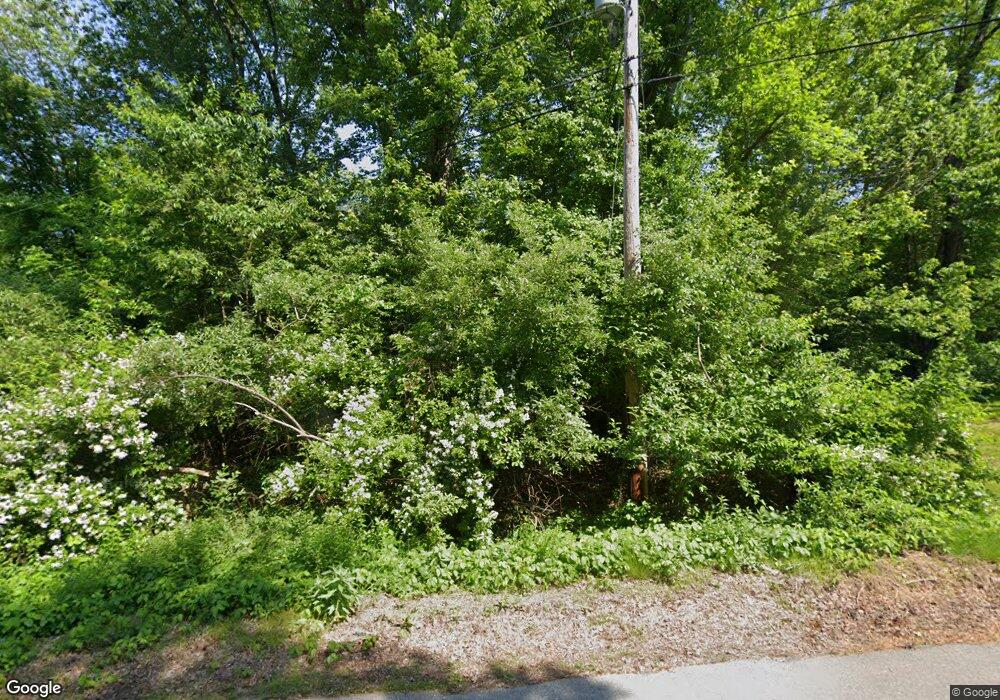 8 Elaine St, Hudson, NH 03051 - photo 1