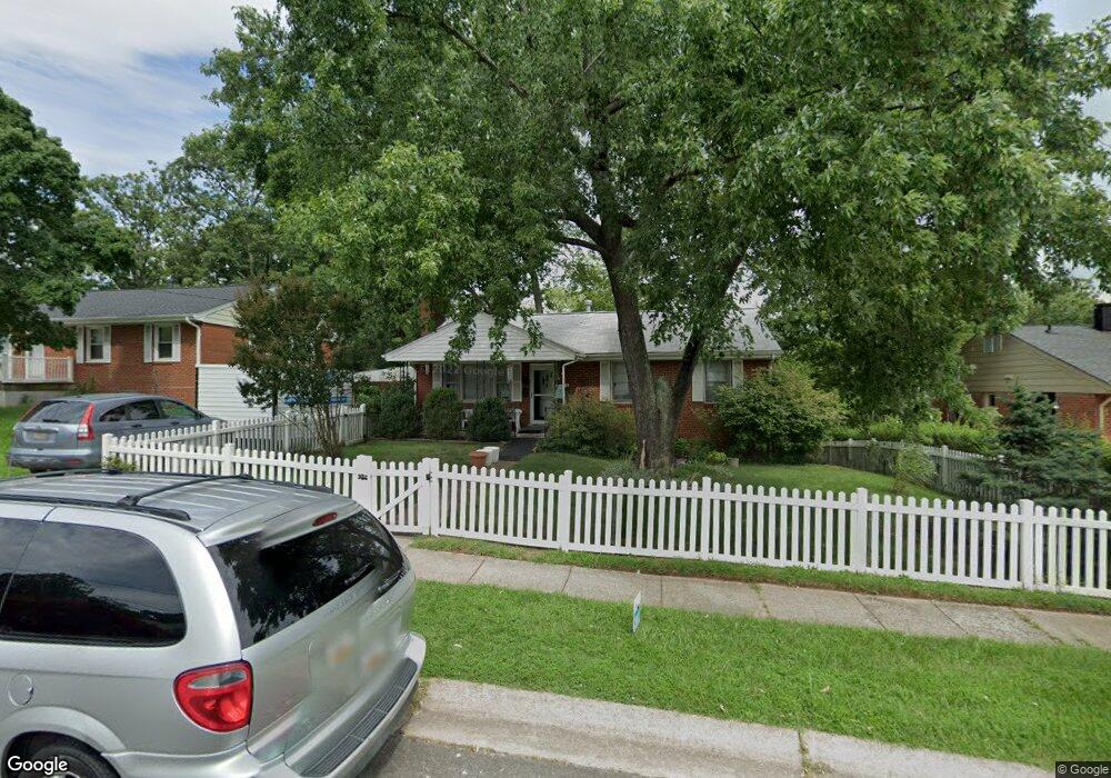 9512 Sheridan St, Lanham, MD 20706 - photo 1