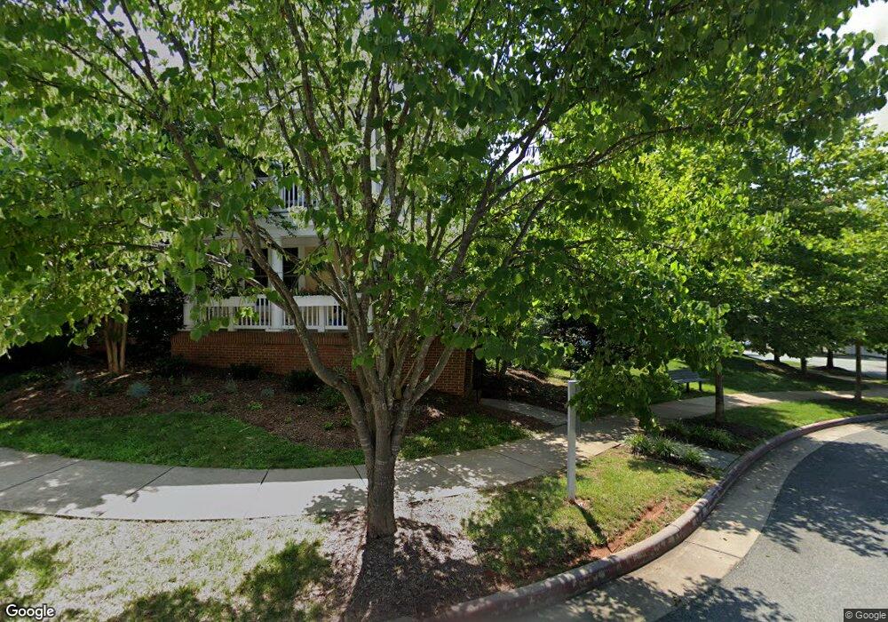 806 Belvedere Blvd unit 104, Charlottesville, VA 22901 - photo 1