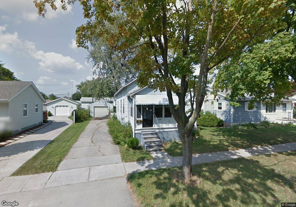 1723 Gillett St, Port Huron, MI 48060 - photo 1