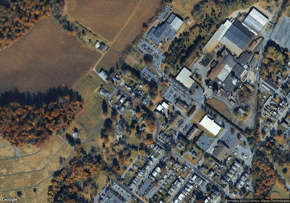 301 W 6th St, Boyertown, PA 19512 - photo 1