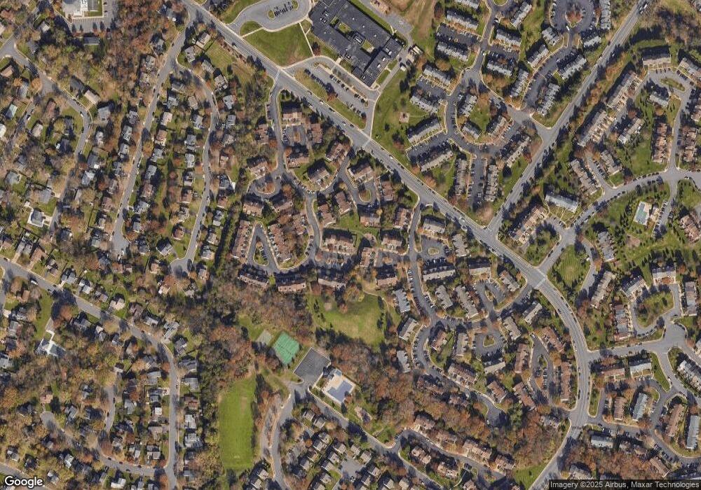 46686 Bartlet Square, Sterling, VA 20164 - photo 1