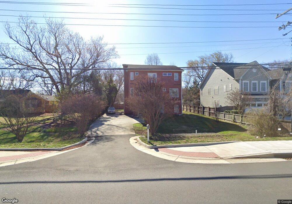 1845 Kirby Rd, McLean, VA 22101 - photo 1