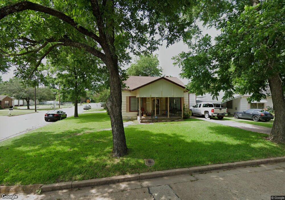 700 W Morgan St, Denison, TX 75020 - photo 1