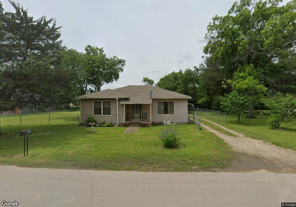 307 Chase Ave, Cleburne, TX 76031 - photo 1